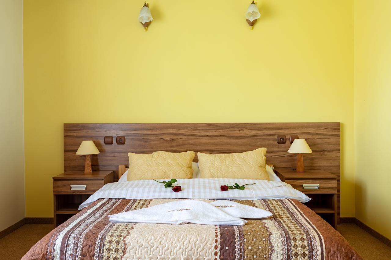 Hotel Goralski Raj Новий Тарг Екстер'єр фото